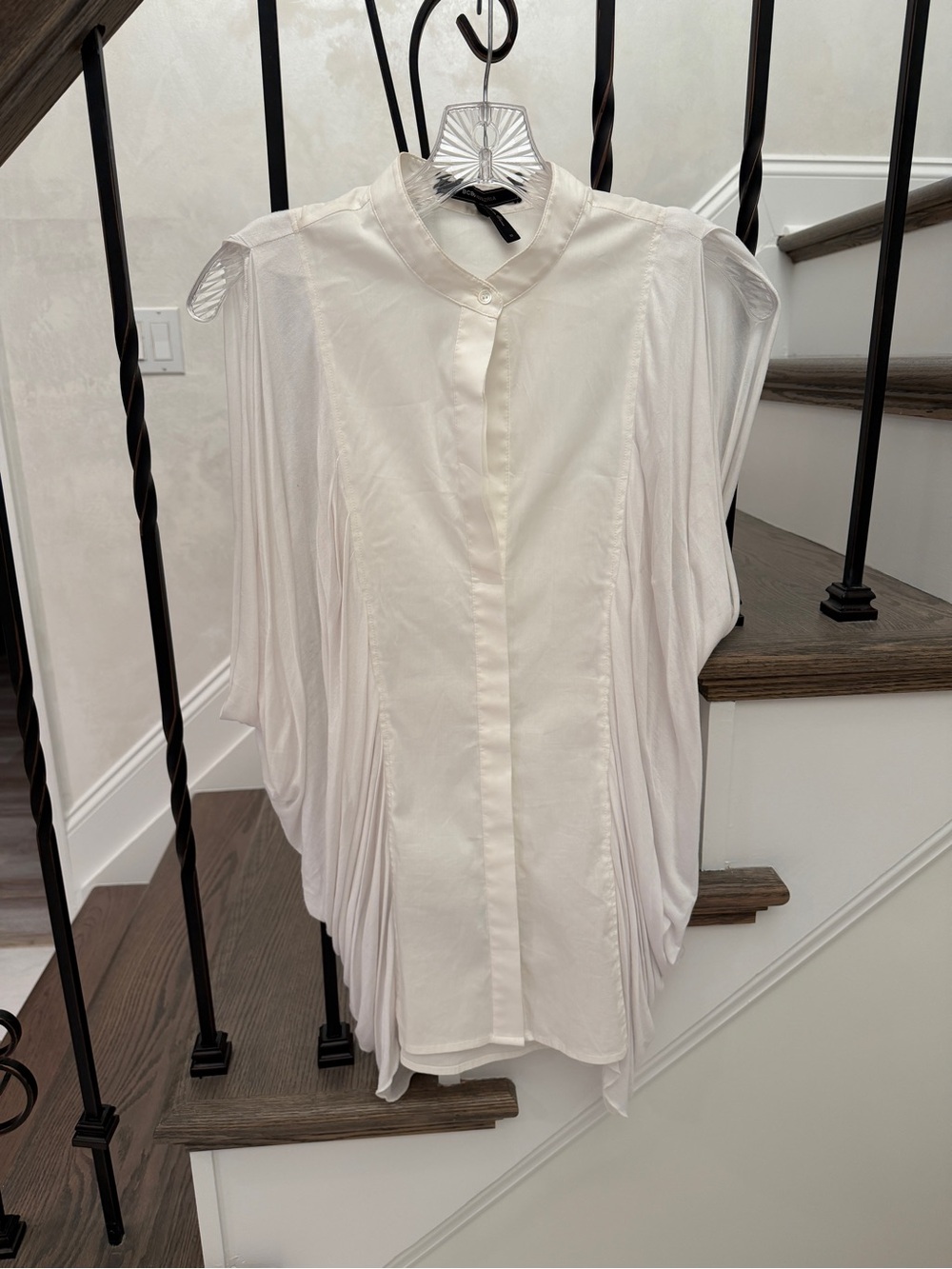 BCBGMAXAZRIA Off-White Sleeveless Drape Accent Tunic Top - Size M